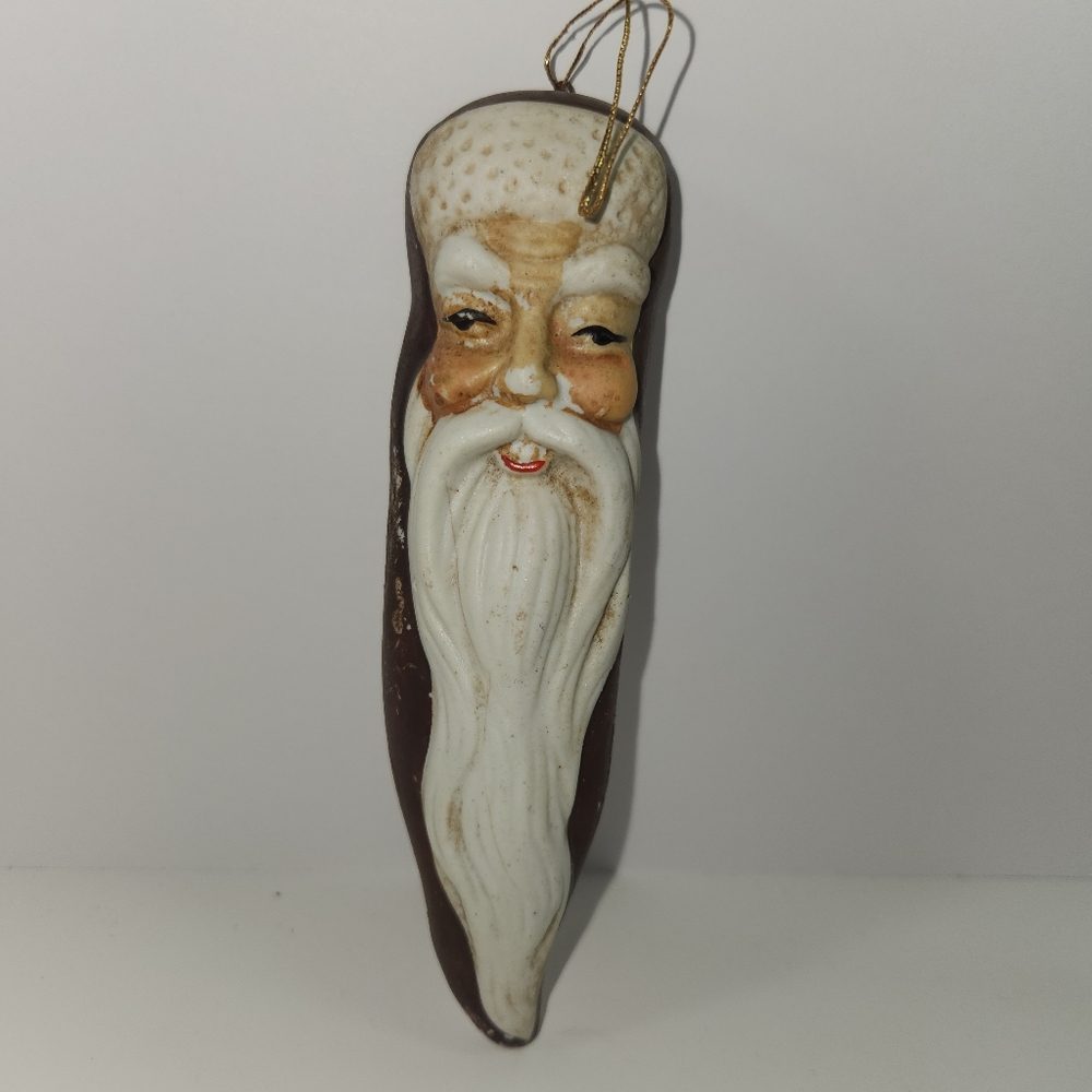 #2527, COLLECTIBLES VTG SANTA WALL HANGING   AND ORNAMENT 5.5"INCHES.